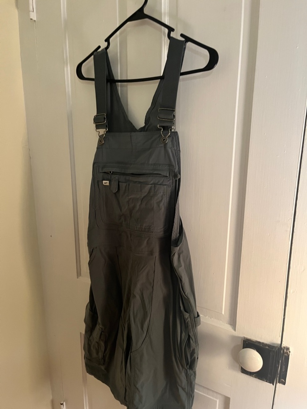 Duluth Trading Co green Women's Overalls shorts medium